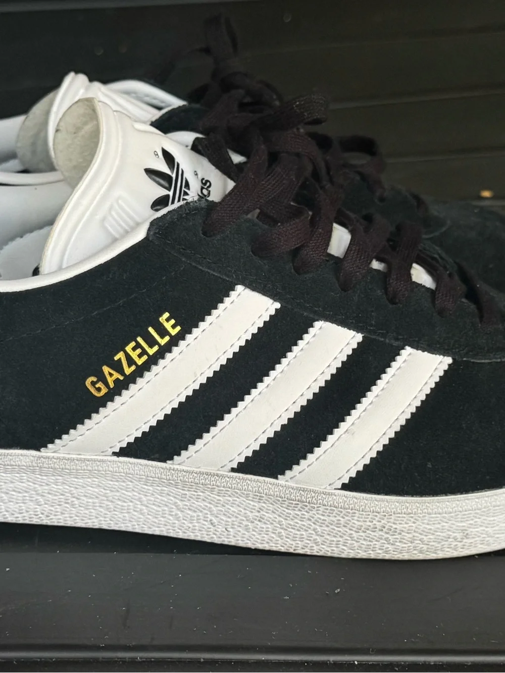 adidas low top
